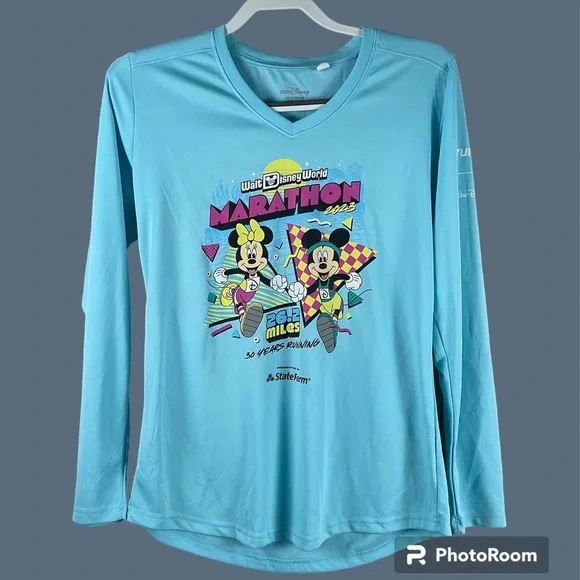 2023 Run Disney Marathon 26.2 Miles Walt Disney World 50th Womens Medium Top - Picture 1 of 5